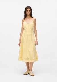 Летнее платье