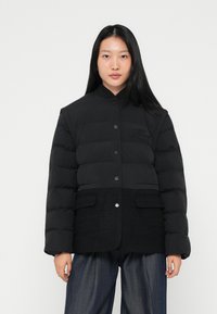 Зимняя куртка Зимняя куртка