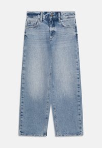 Джинсы Джинсы