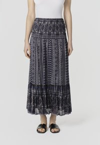 Юбка с воланами