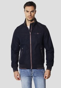 Куртка Куртка