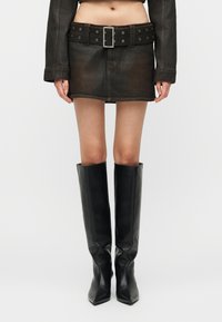 Джинсовая юбка Джинсовая юбка