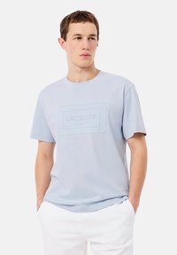 Футболка Футболка