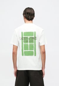 Футболка Футболка