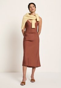 Юбка-карандаш