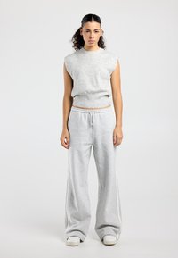 Футболка Футболка