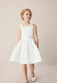 Платье Платье