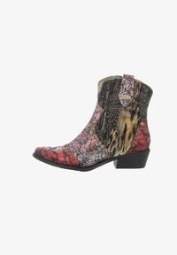 Ковбойские сапожки