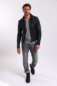 Кожаная куртка