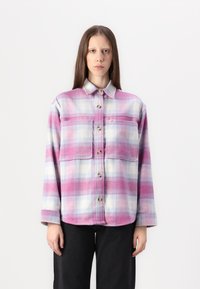 Джинсовая блузка