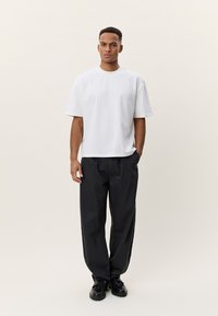 Футболка Футболка