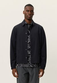 Куртка Куртка