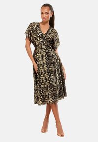 Летнее платье