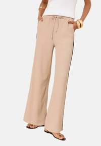 Прямые брюки