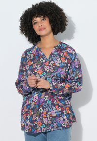 Блузка Блузка