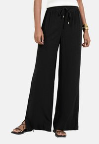 Широкие брюки