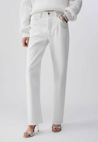 Свободные джинсы