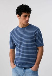 Футболка Футболка