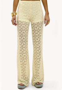 Широкие брюки