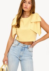 Майка-борцовка