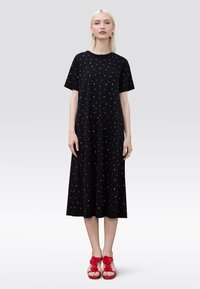 Летнее платье Летнее платье