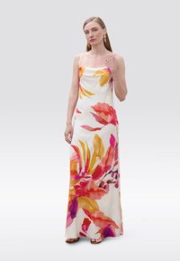 Пляжное платье Пляжное платье