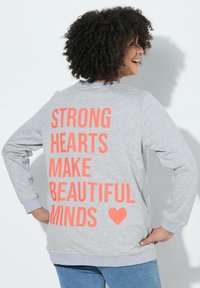 Толстовка Толстовка