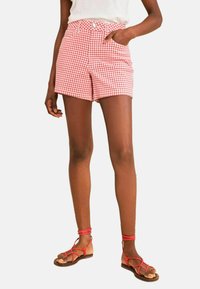 Шорты Шорты