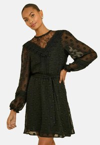 Короткое платье