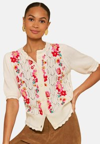 Вязаная кофта Вязаная кофта