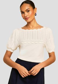 Футболка Футболка