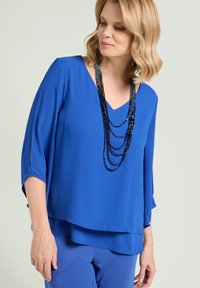 Блузка Блузка