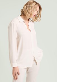 Блузка-рубашка Блузка-рубашка