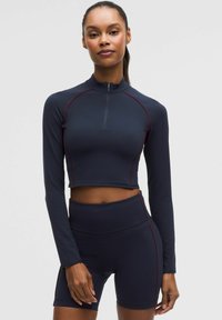 Спортивная толстовка Спортивная толстовка