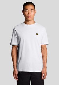 Футболка Футболка