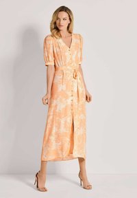 Летнее платье