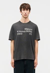 Футболка Футболка