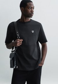 Футболка Футболка