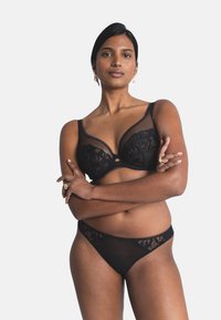 Бюстгальтер