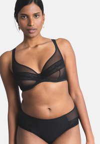 Бюстгальтер на косточках