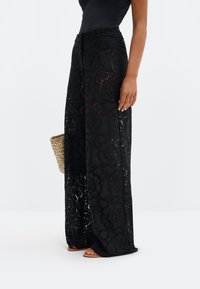 Широкие брюки