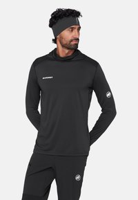 Спортивная кофта