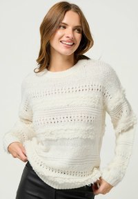 Пуловер Пуловер