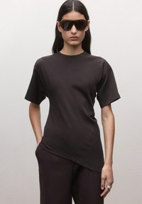 Футболка Футболка