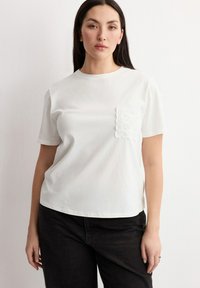 Футболка Футболка