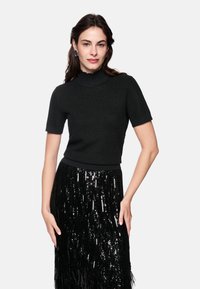 Майка Майка