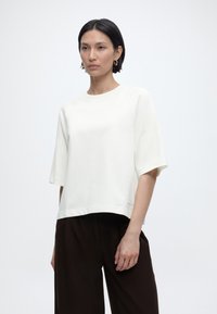 Футболка Футболка