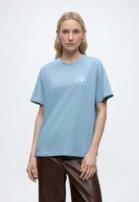 Футболка Футболка