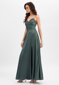 Платье Платье