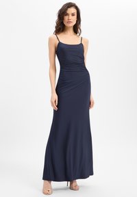 Платье Платье